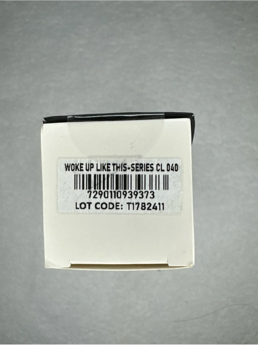 Il Makiage Woke Up Like This Flawless Base Foundation, 1 fl oz #040 & Concealer